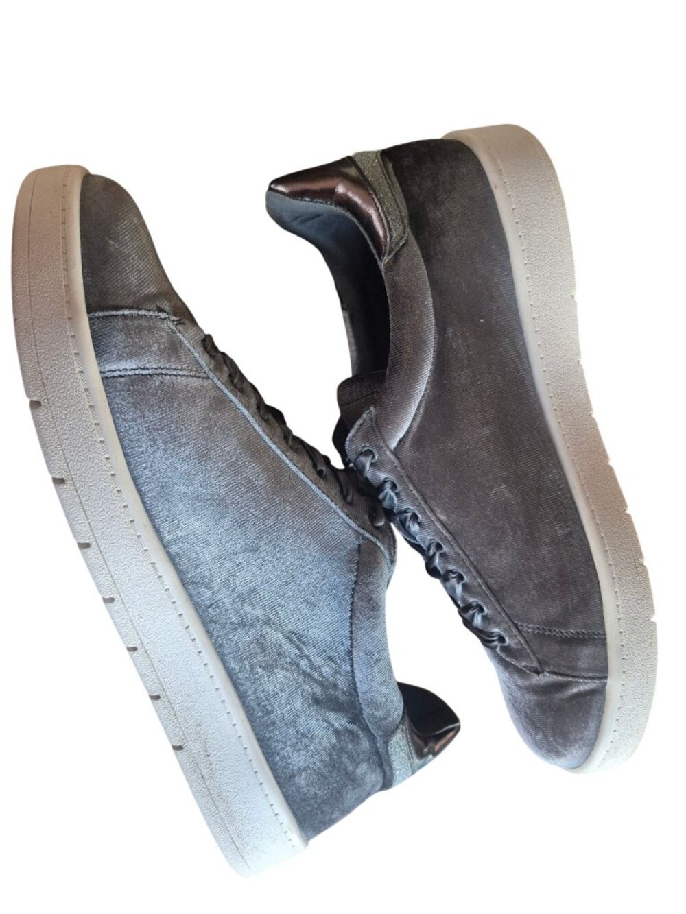 White House Black Market Gray Velvet Sneakers 11M - Picture 2 of 6